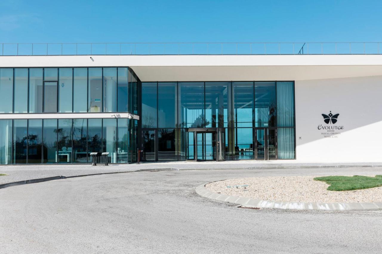 Royal Obidos Scenic Resort Praia del Rei Екстериор снимка The headquarters of the company in the town of Ovar, Portugal.