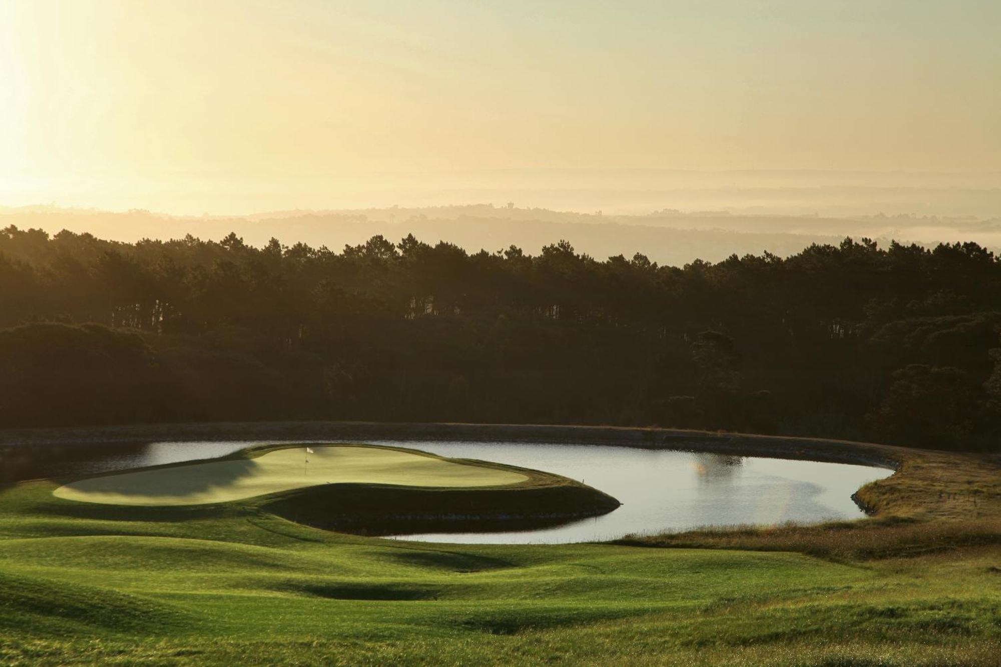 Royal Obidos Scenic Resort Praia del Rei Екстериор снимка 18th hole at the Links at Spanish Bay
