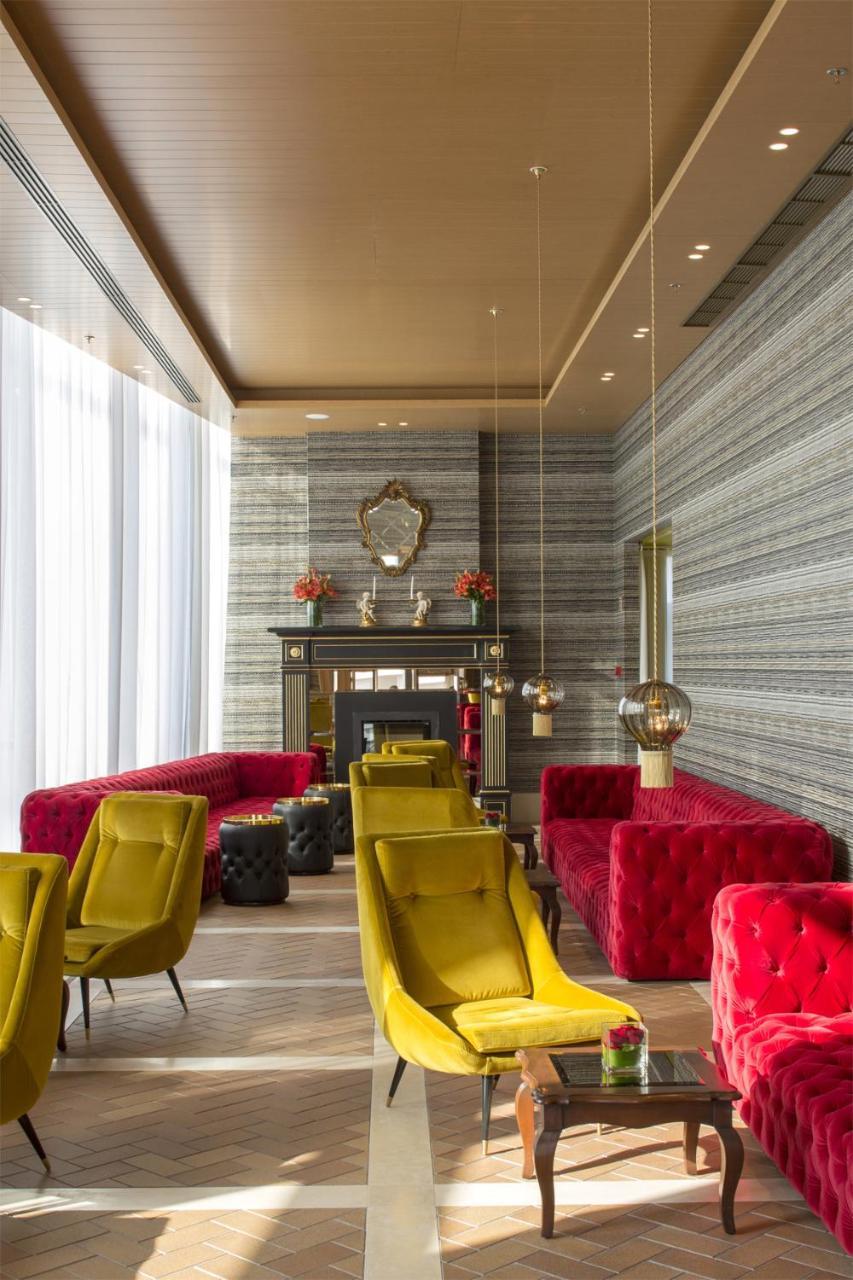 Royal Obidos Scenic Resort Praia del Rei Екстериор снимка The Lounge at the 100 Queen's Gate